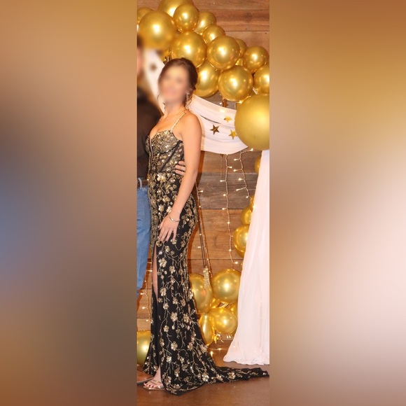 Prom Dress from Always & Forever - Picture 7 of 8